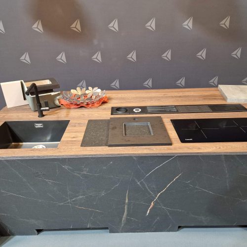 5a54e435-aea8-4862-9839-ec8a343d80cf